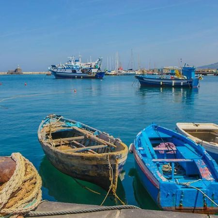 Apartamento L Angolo Segreto Di Giovanni Il Pescatore Procida Exterior foto