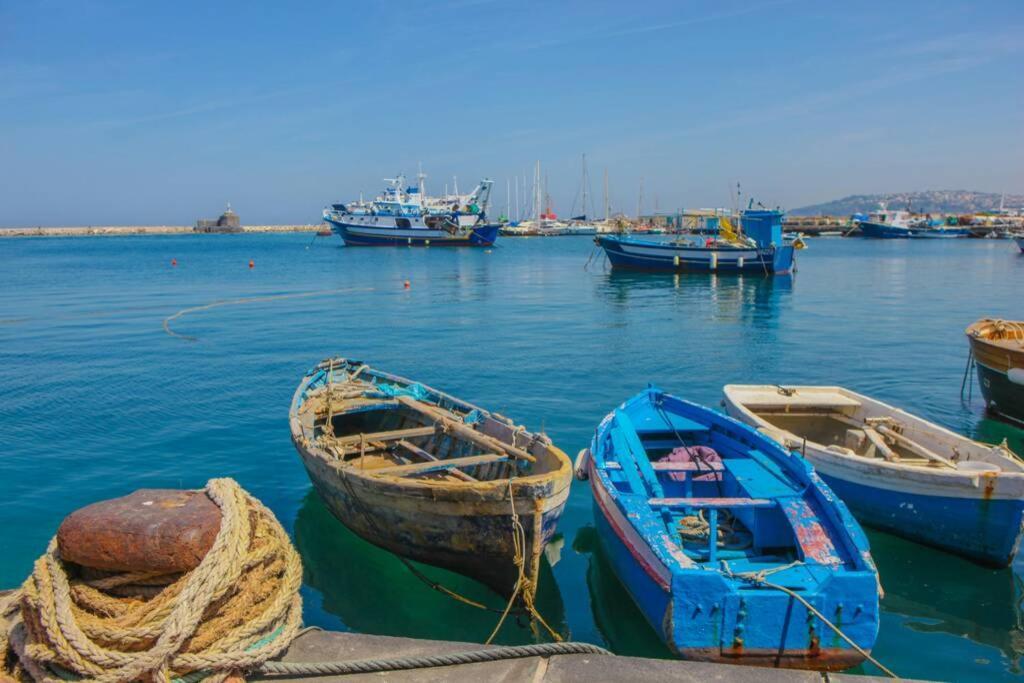 Apartamento L Angolo Segreto Di Giovanni Il Pescatore Procida Exterior foto